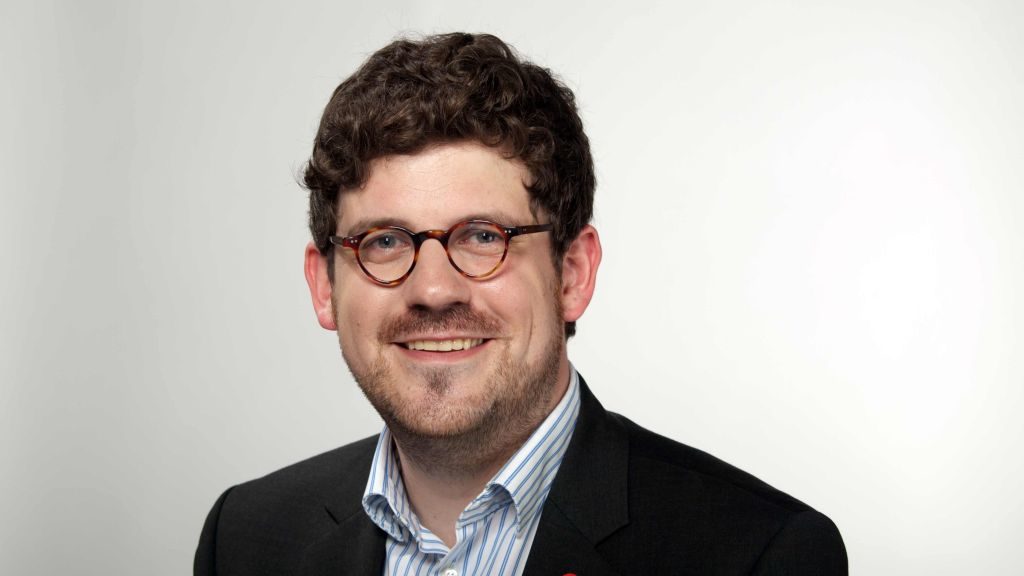 Julian Barlen