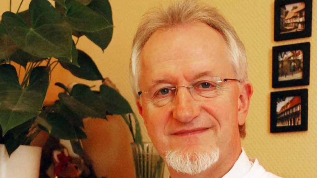 Dr. med. Cornelius Presch