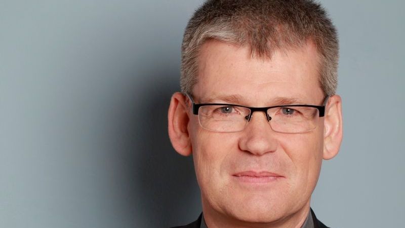 Helmut Kleebank