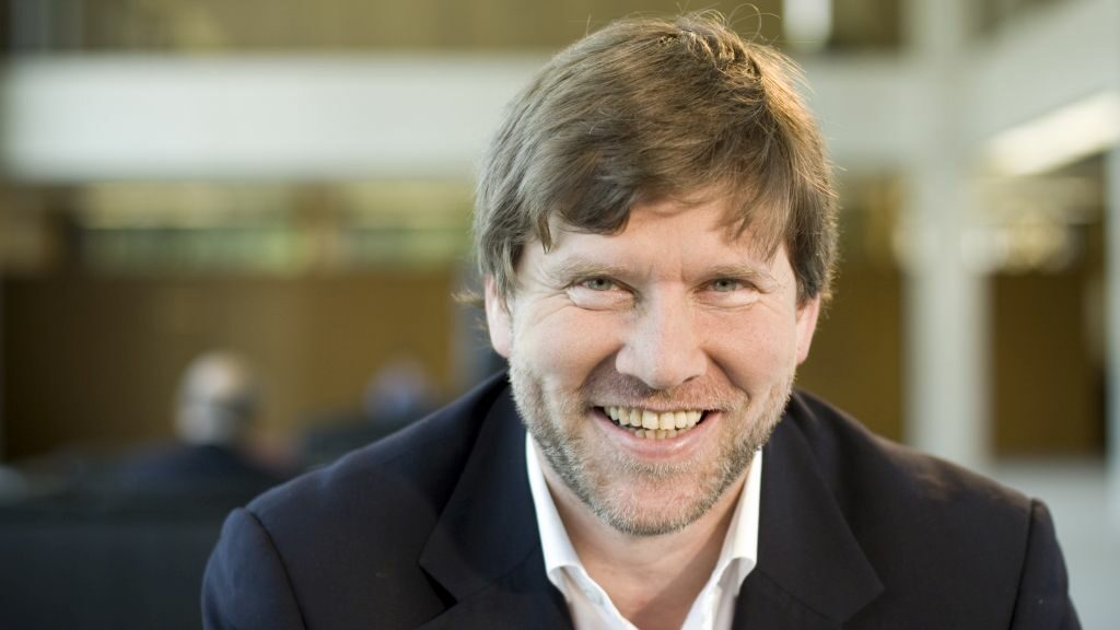 Dr Markus Roesler